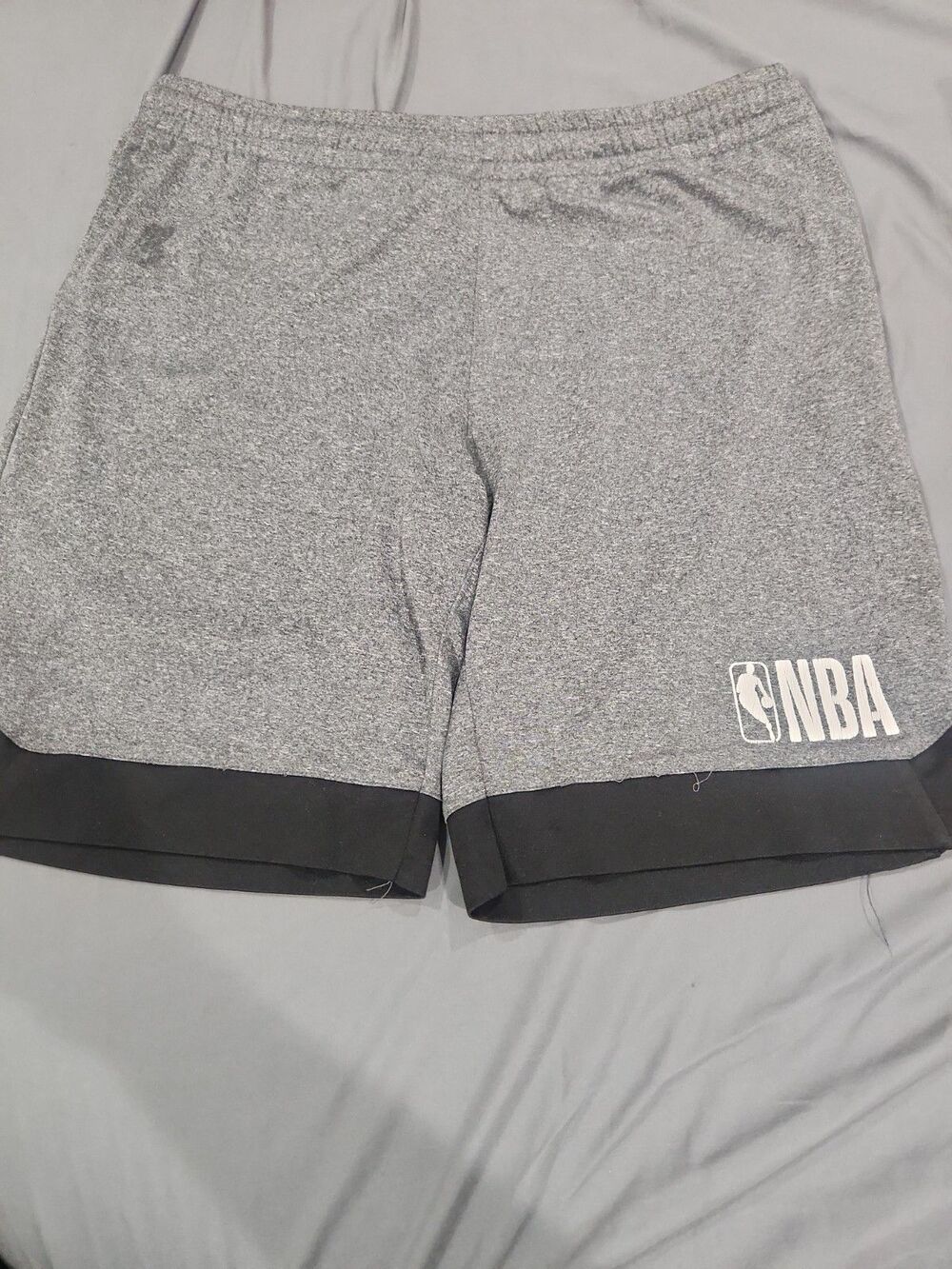 NBA Shorts Kids size L 14-16 F82